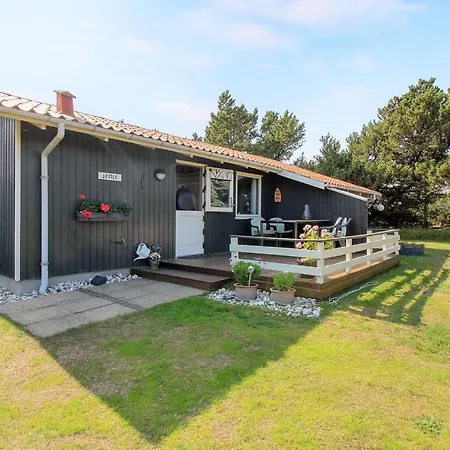 Dom wakacyjny Rokil - 400m From The Sea By Interhome *