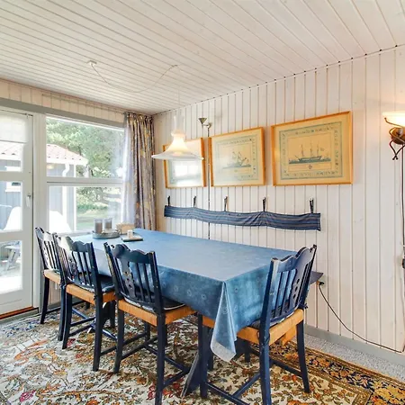 Dom wakacyjny Rokil - 400m From The Sea By Interhome *
